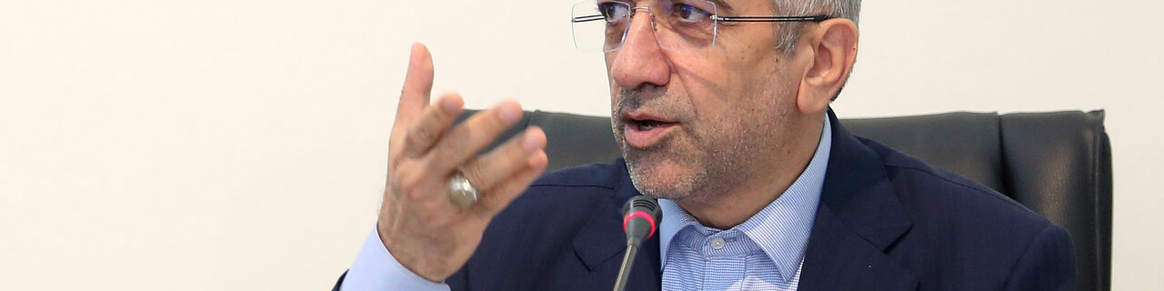 تحویل ۲۰ هزار دستگاه مولد برق خورشیدی به عشایر کشور آغاز شد